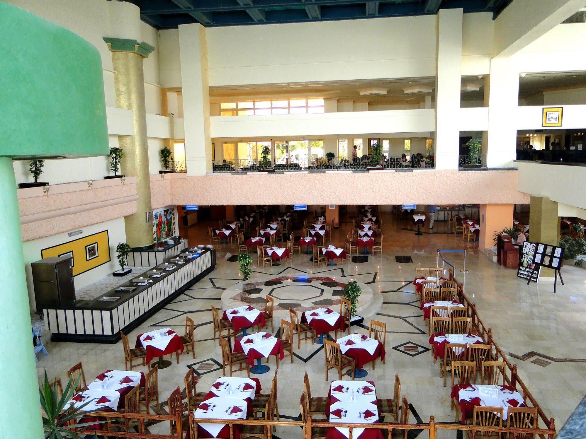 Sharm Holiday Resort Шарм-эль-Шейх