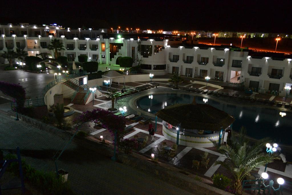 Sharm Holiday Resort Шарм-эль-Шейх