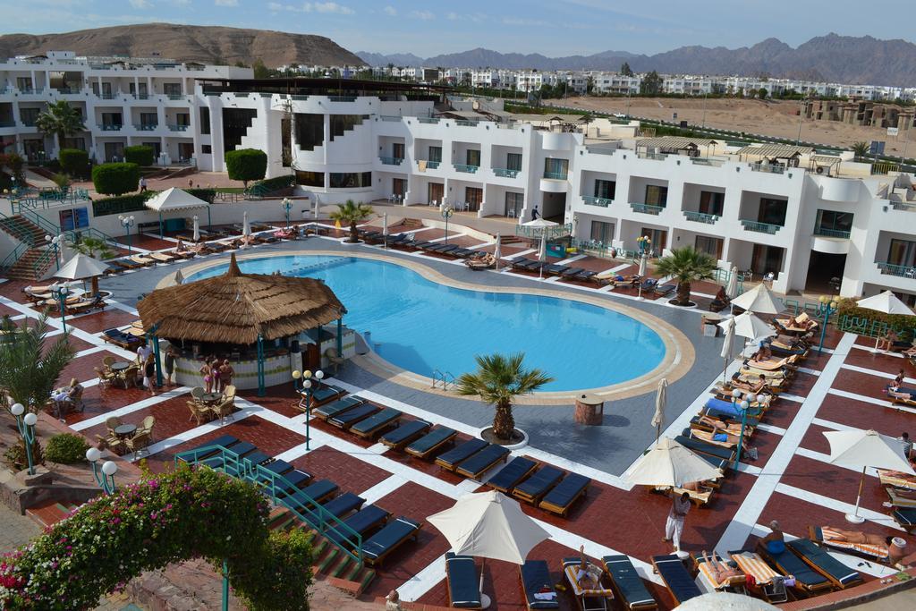 Курортный комплекс Sharm Holiday Resort 4*